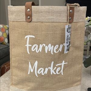 Stylish Tan and White Farmer Market Tote